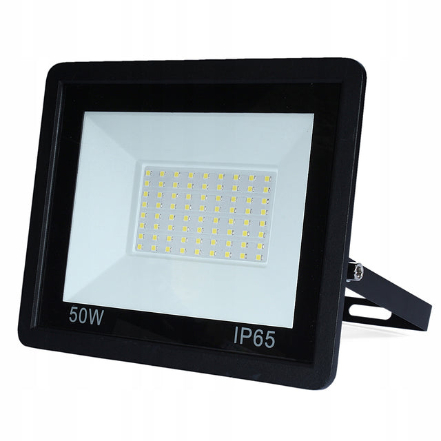 Naświetlacz halogen slim Lampa LED 50W reflektor zewnętrzny, 4500 lm, neutralna biel 4000 K, odporny na pył i strugi wody IP65