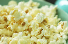 Maszynka maszyna urządzenie do robienia popcornu domowa 1200W automatyczna prażarka do kukurydzy beztłuszczowa z miarką