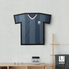 Ramka na koszulkę T-Frame Umbra medium M t-shirt oprawa do ekspozycji odzieży, dekoracja ścienna, czarna, 72 x 62 cm