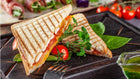 Opiekacz do kanapek toster TYP grill do chrupiących tostów sandwich 1000W nominalna