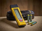 Miernik wilgoci z wyświetlaczem LCD zasilanie na baterie Stanley 0-77-030 tester wilgotności, kontrola zawilgocenia