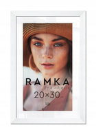 Ramka na zdjęcia 20x30 cm z podpórką Biała oprawa fotografii z tworzywa sztucznego do postawienia, dekoracja wnętrza