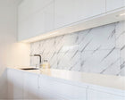 10x samoprzylepny panel biały marmur PCV laminat połysk Koanni okładzina ścienna dekoracyjna imitacja kamienia 60x30 cm
