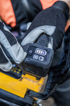 Pilarka łańcuchowa akumulatorowa arborystyczna DeWALT DCMCST635N-XJ - body