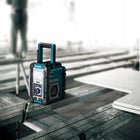 AKUMULATOROWY ODBIORNIK RADIOWY BLUETOOTH DMR112 MAKITA na budowę i do warsztatu, przenośne audio z łącznością