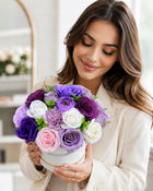 Flower Box z Kwiatami Mydlanymi Fioletowy Mix Idealny Prezent Upominek bukiet dekoracyjny do domu, kompozycja ozdobna