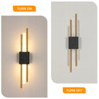 LAMPA ŚCIENNA CZARNA KINKIET LED ZŁOTY LOFT NOWOCZESNA DO SALONU 10W 3000K oprawa metalowa dwupunktowa, wysokość 40 cm