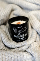 Bella Opium Świeca Zapachowa Sojowa świeczka orientalny perfumy do domu drewniany knot, 50 h palenia, aromat choinki