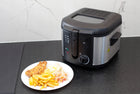 Frytkownica olejowa 1900W – frytownica tradycyjna 1900 w czarny
