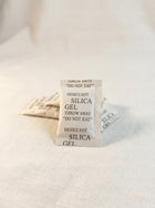 Pochłaniacz wilgoci Silica Gel 100 x 4g saszetki dryway Desiccant osuszacz, wkład absorbujący, bezwonny, bez zasilania