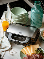 Opiekacz do kanapek toster sandwich elektryczny XXL powłoka non-stick 1300W nominalna srebrny/szary