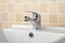 Bateria umywalkowa niska łazienkowa kran 4100-1 mosiądz stojąca srebrna armatura sanitarna