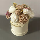 Ręcznie robony Flowerbox bukiet ze świec Prezent na dzień nauczyciela sojowe, boho, dekoracja do domu dla mamy, 22 cm