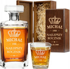 KARAFKA DO WHISKY Z GRAWEREM URODZINY 18-99 PREZENT DLA NIEGO szklany dekanter 700 ml, na alkohol, w skrzynce