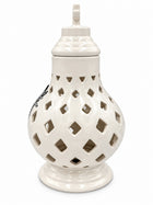 Znicz ceramiczny ażurowy biały kremowy z krzyżem lampion nagrobny premium świecznik cmentarny, ozdoba na grób, wysokość