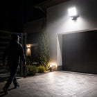 Naświetlacz LED z Czujnikiem Ruchu Halogen Reflektor Lampa 50W 4750lm 5000K oświetlenie zewnętrzne IP65 białe neutralne