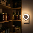 Lampka nocna do kontaktu LED z czujnikiem ruchu zmierzchu lampa do sypialni oświetlenie orientacyjne, okrągłe, 0,5 w