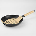 Patelnia żeliwna z drewnianą rączką LUDMIŁA 24cm INDUKCJA GAZ ŻELIWO DREWNO do smażenia, na kuchenkę ceramiczną i