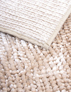 Dywanik Łazienkowy Antypoślizgowy Beżowy Puszysty Shaggy Chenille 50x80cm mata podłogowa z poliestru do stóp po kąpieli