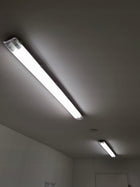 Oprawa hermetyczna do świetlówek LED T8 2x120cm lampa kanałowa warsztatowa do garażu, piwnicy i magazynu, trzonek G13