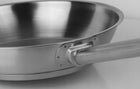 ROSSNER PATELNIA STALOWA DO SMAŻENIA STEKÓW NIEPRZWIERAJĄCA INDUKCJA 28 CM na kuchenkę gazową, ceramiczną i