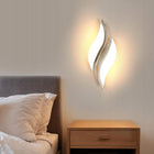 LAMPA ŚCIENNA CHROM KINKIET LED NOWOCZESNA DO SALONU KORYTARZA 3000K 12W oprawa metalowa srebrna 2 punkty świetlne do