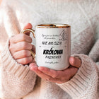 Kubek Elegancki Złoty Kosmetyczki Stylistki Paznokci z Grafiką Nadrukiem ceramiczny 330 ml do herbaty, personalizowany