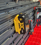 6x UCHWYT ŚCIENNY NA BATERIE DeWALT XR 18V 20V 54V DO BATERII wieszak montażowy do akumulatorów, organizer warsztatowy