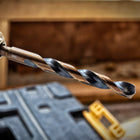 DeWalt DT70755-QZ BLACK & GOLD Zestaw wierteł do metalu HSS-G 21 szt. wiercenie otworów, akcesoria do wiertarki