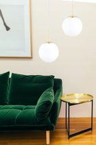 Złota Lampa Wisząca Sufitowa Żyrandol Białe Kule Milo LED E27 metalowa oprawa do salonu, 1 punkt świetlny, klosz 14 cm