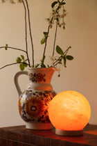 Lampa solna kula z podstawką LATKOWSKI oświetlenie z kryształu soli, dekoracja do wnętrz, zasilanie sieciowe, wysokość