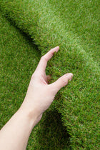 Sztuczna Trawa 2m verde soft zielona z rolki na wymiar taras balkon ogród wykładzina pod basen odporna na UV runo 18 mm