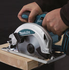 MAKITA DSS610Z PILARKA PIŁA TARCZOWA AKU 18V 165mm AKUMULATOROWA LXT do cięcia drewna, ręczna, głębokość cięcia 57 mm
