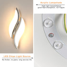 LAMPA ŚCIENNA CHROM KINKIET LED NOWOCZESNA DO SALONU KORYTARZA 3000K 12W oprawa metalowa srebrna 2 punkty świetlne do