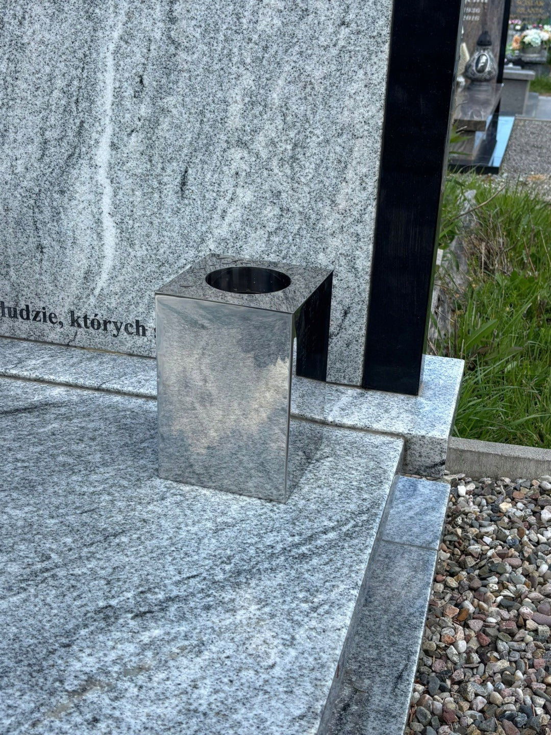 Wazon na Pomnik Wazon na Grób srebrny stal nierdzewna flakon cmentarny, naczynie na kwiaty, dekoracja nagrobna