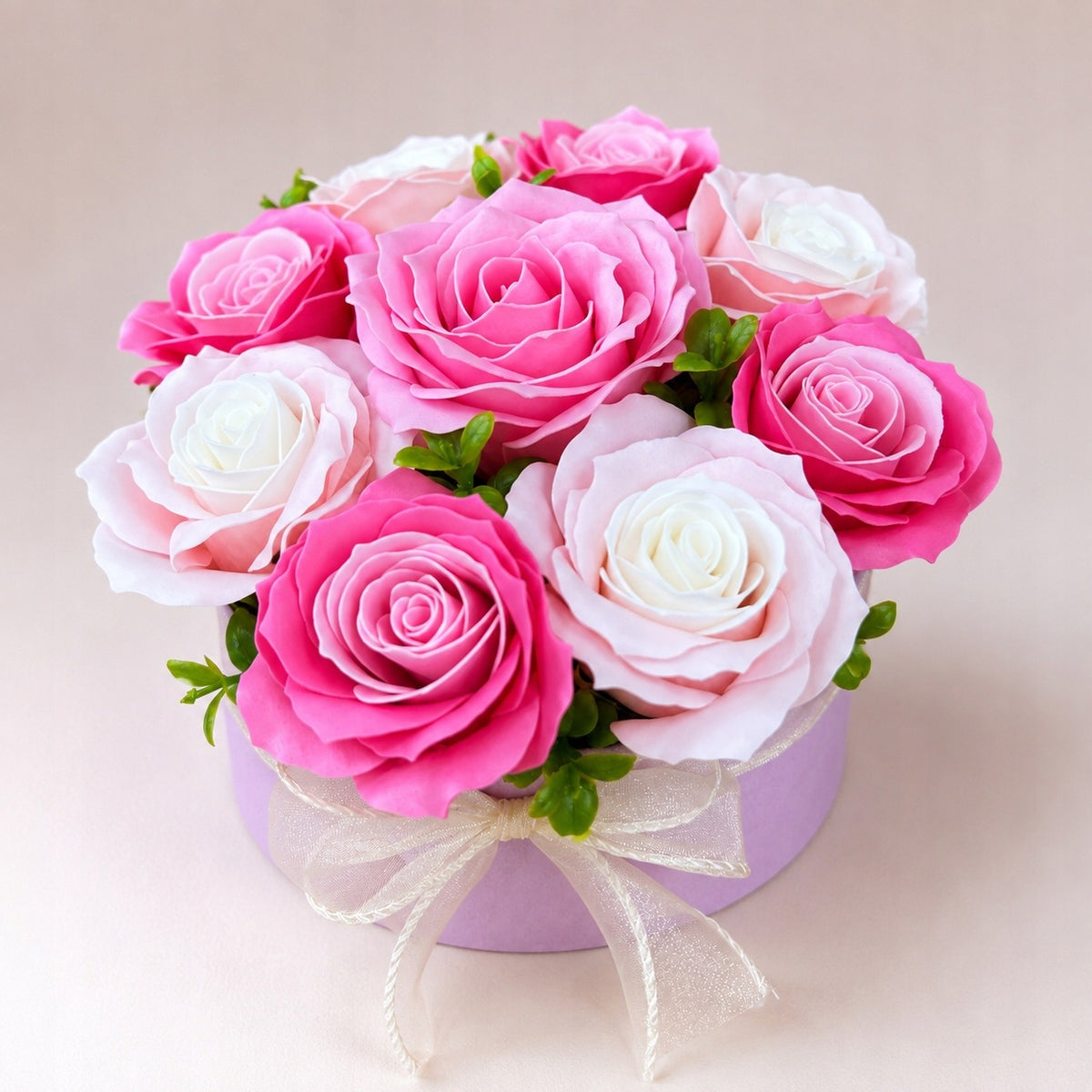Flowerbox z Kwiatami Mydlanymi Prezent Upominek Flower box Róże Mydlane ozdoba do domu na walentynki dzień matki