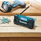 Makita Radio budowlane Odbiornik radiowy akumulatorowe 12V 10,8V CXT MR052 do warsztatu i na budowę, kompatybilny z