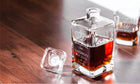KARAFKA DO WHISKY Z GRAWEREM URODZINY 18-99 PREZENT DLA NIEGO szklany dekanter 700 ml, na alkohol, w skrzynce