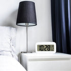 Budzik zegar wyświetlacz LED elektroniczny cyfrowy nowoczesny biały alarm, zegarek stołowy, do sypialni, na szafkę nocną