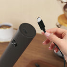 Spieniacz do mleka usb-c 3 prędkości 2 końcówki stojak Akumulator KINGHoff ręczny mikser do kawy, czarny, 10 w, do