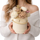 Ręcznie robony Flowerbox bukiet ze świec Prezent na dzień nauczyciela sojowe, boho, dekoracja do domu dla mamy, 22 cm