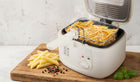 Frytkownica esperanza spring roll 2.5l 1800W regulacja temperatury AGD tradycyjna 1800 w biały