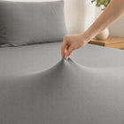 Prześcieradło JERSEY z gumką 180x200 PREMIUM POLSKIE 100% bawełna na materac do 18 cm, szare okrycie łóżka do sypialni