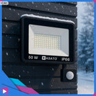 Halogen LED 50W Lampa Naświetlacz z Czujnikiem Ruchu Zmierzchu Zewnętrzny znamionowa