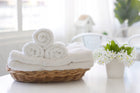 RĘCZNIK KĄPIELOWY BIAŁY DUŻY HOTELOWY 550G BAWEŁNA NAPIS HOTEL 100% 70x140 antybakteryjny szybkoschnący gładki